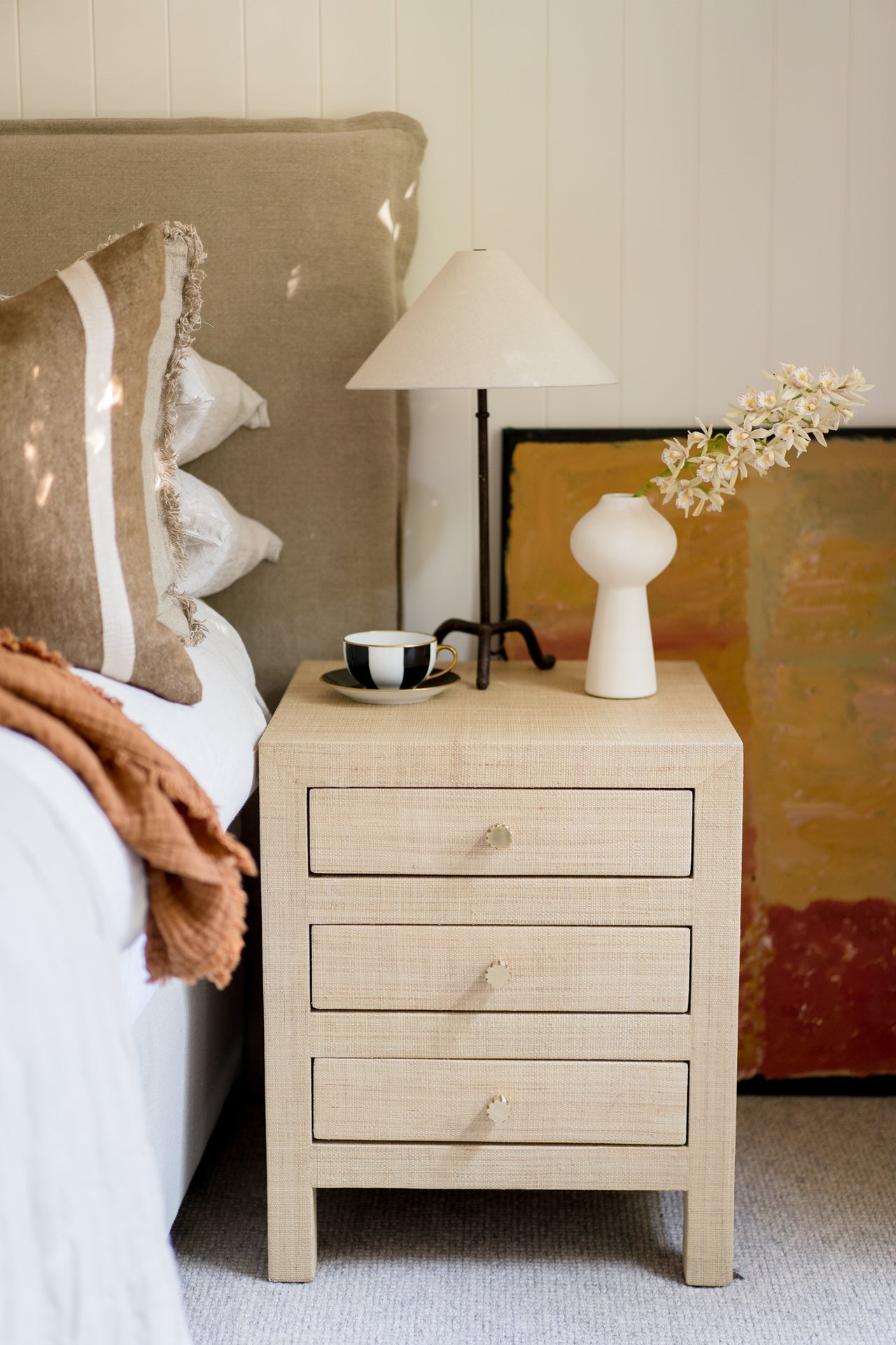 Kagu End Table with Raffia