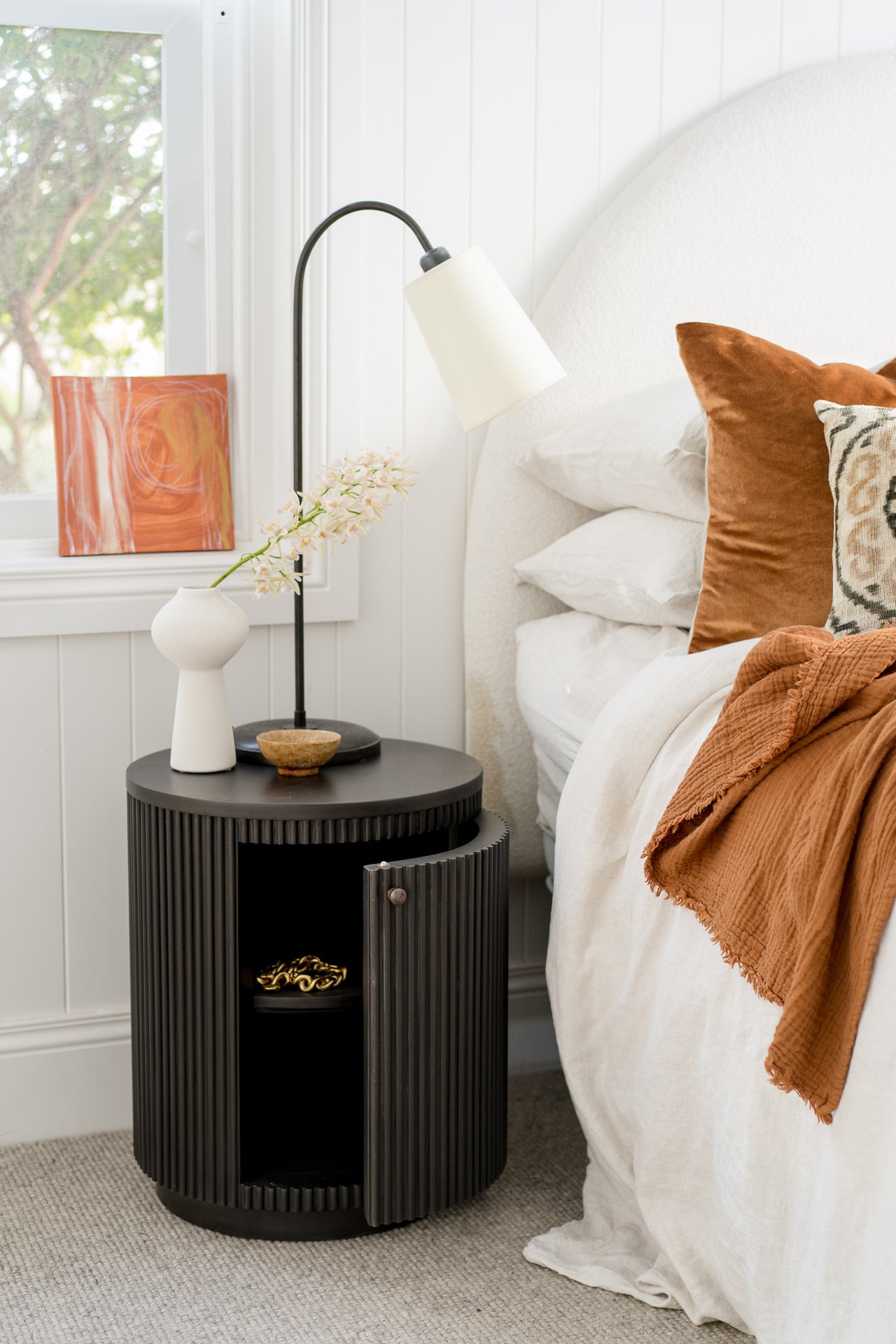Kraton Round Bedside Table - Grey Oak